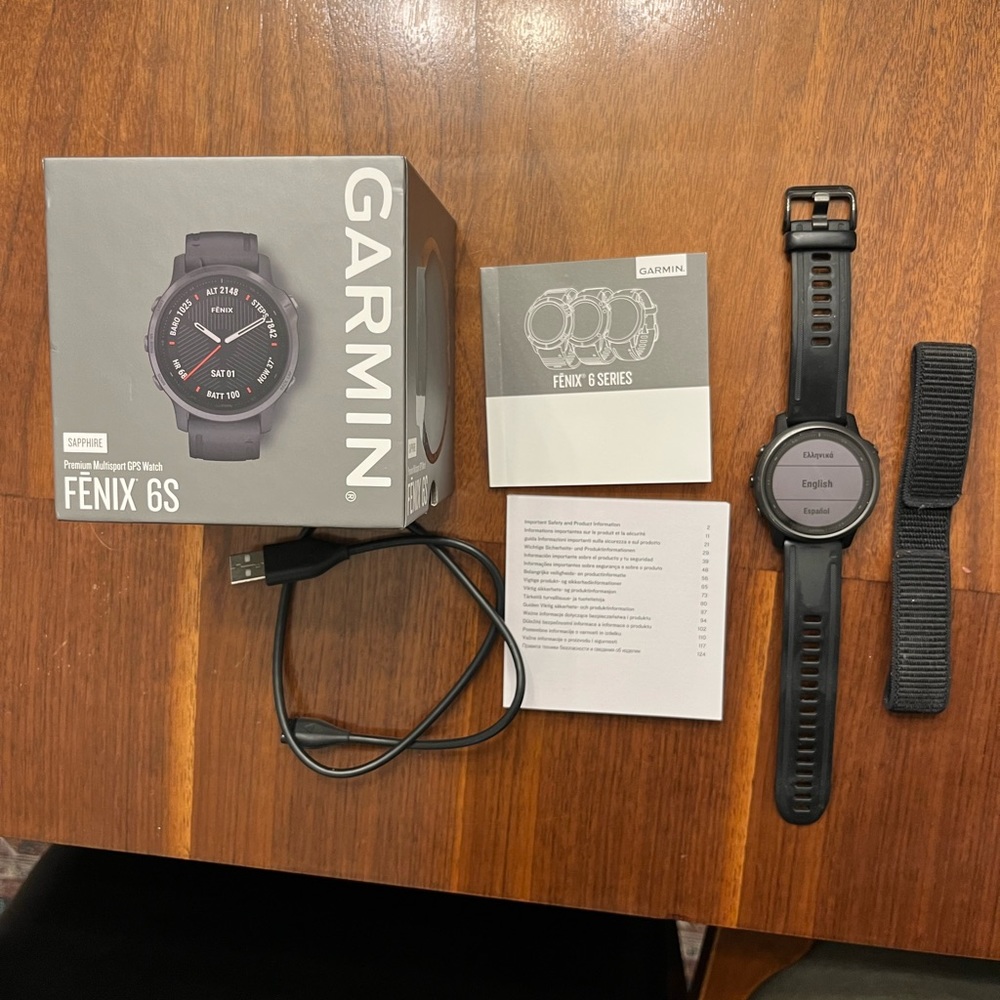 Garmin Fenix 6s Sapphire- Carbon Gray with Black Band